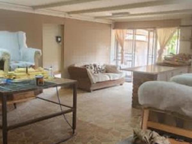 4 Bedroom House in Witbank Central