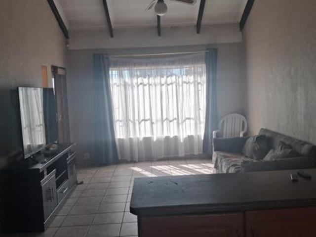 4 Bedroom House in Witbank Central