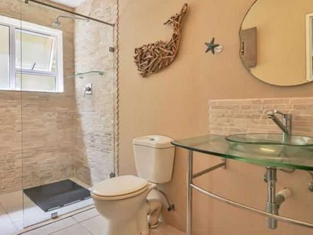 4 Bedroom House in Witsand