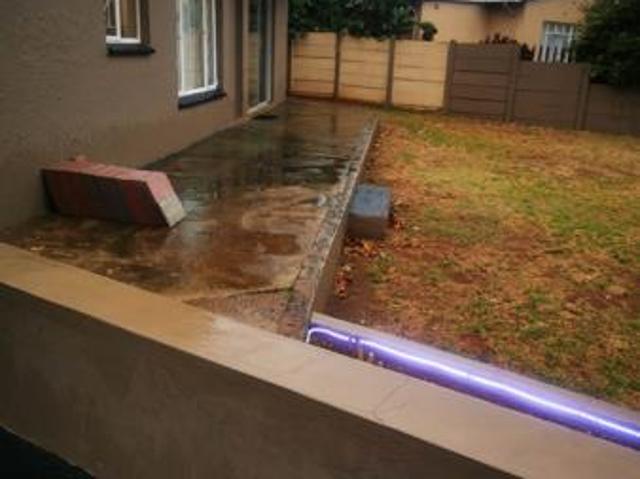 4 Bedroom House in Witpoortjie