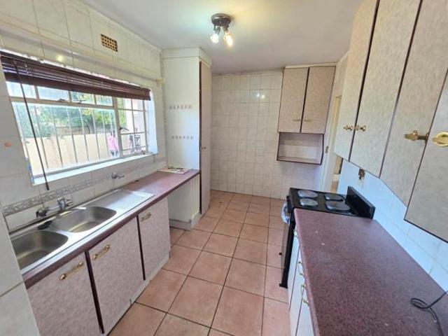 4 Bedroom House in Witpoortjie