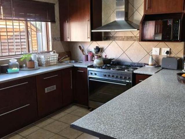 4 Bedroom House in Wierda Park