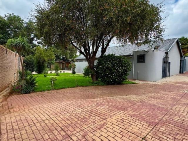 4 Bedroom House in Wierda Park