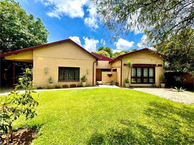 4 Bedroom House in Wierda Park