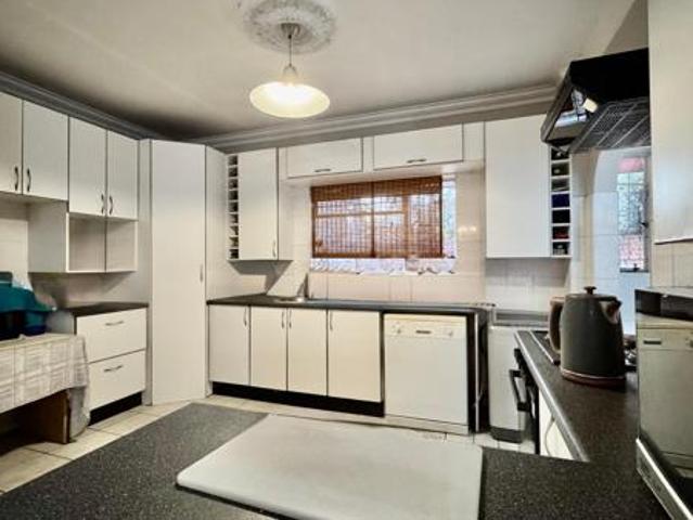 4 Bedroom House in Wierda Park