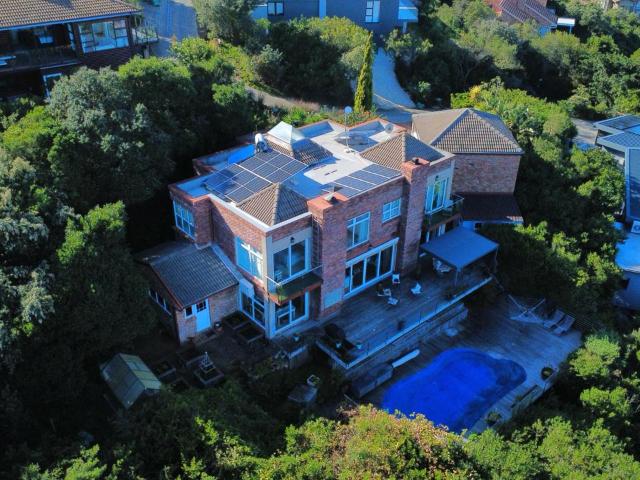 4 Bedroom House in Wilderness Central