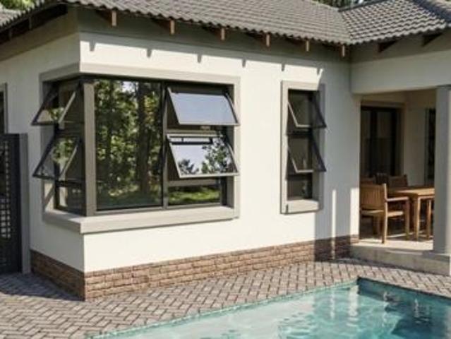 4 Bedroom House in Wildtuin Park