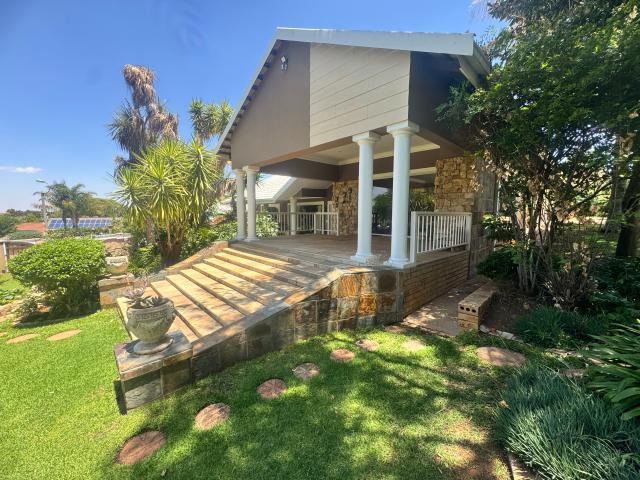 4 Bedroom House in Wilkoppies