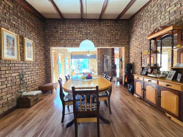 4 Bedroom House in Wilkoppies