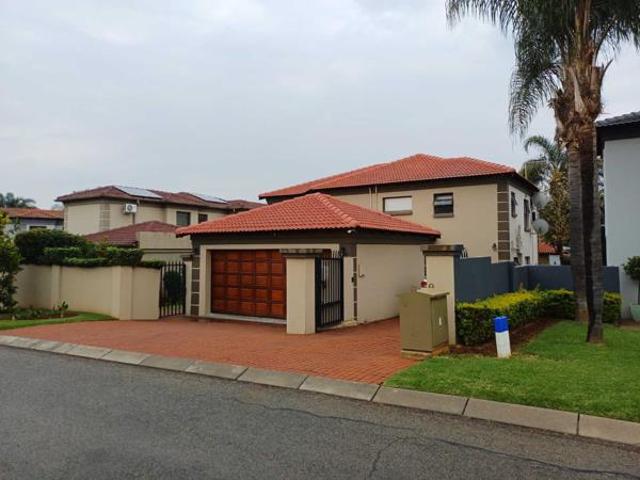 4 Bedroom House in Willowbrook