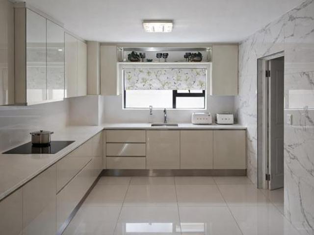 4 Bedroom House in Willowbrook