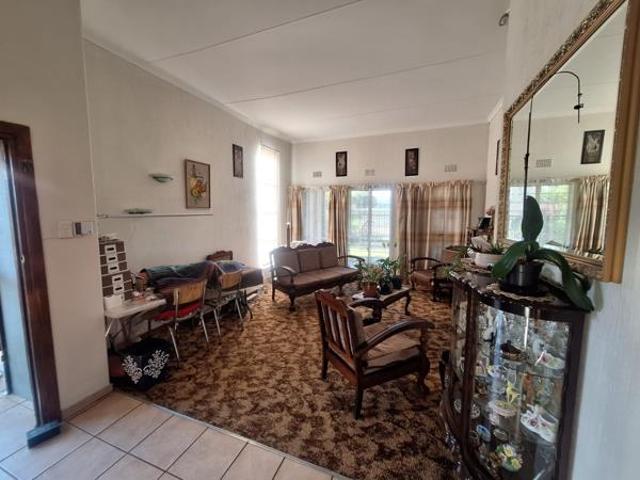 4 Bedroom House in Wilro Park