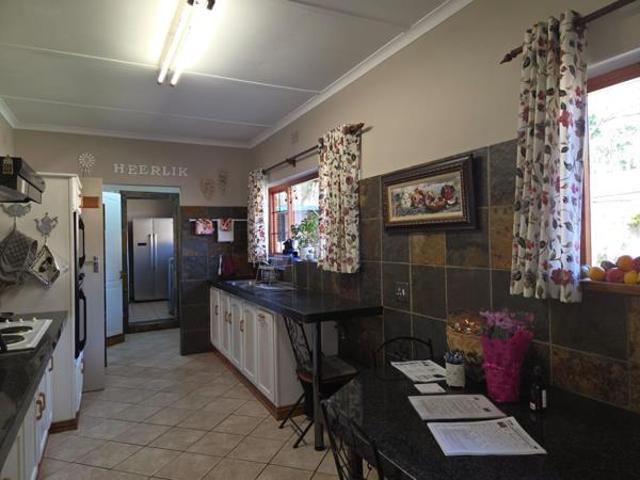 4 Bedroom House in Wilro Park