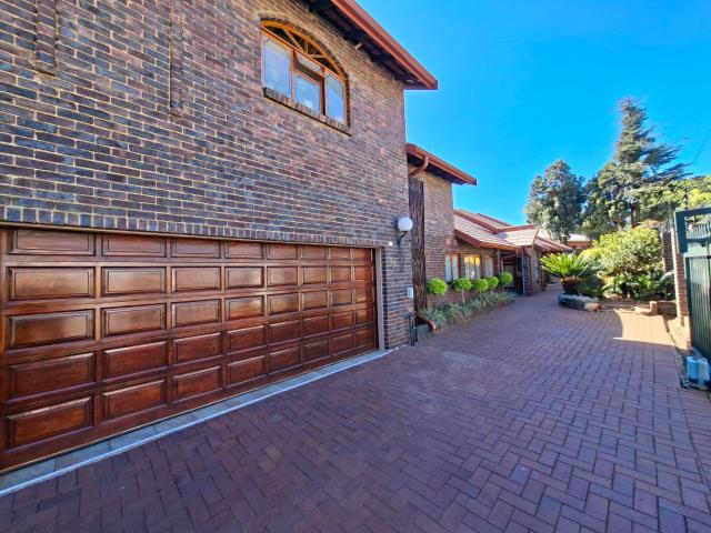 4 Bedroom House in Wilro Park