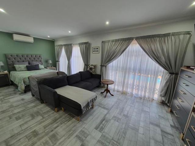 4 Bedroom House in Wilro Park