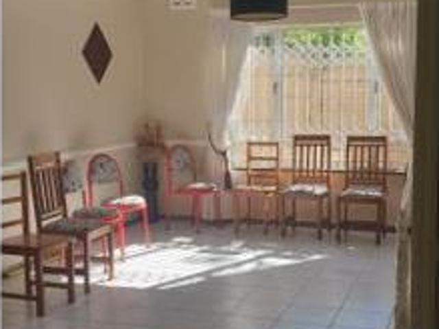 4 Bedroom House in Winklespruit