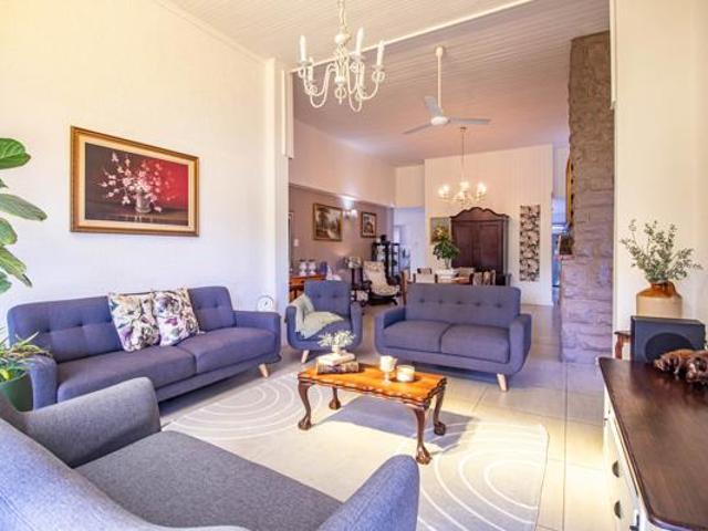 4 Bedroom House in Winslow