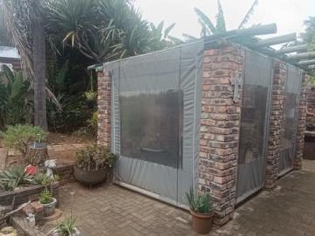 4 Bedroom House in Winterhoek Park