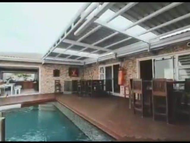 4 Bedroom House in Winterstrand