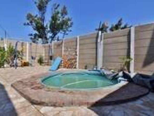 4 Bedroom House in Townsend Estate