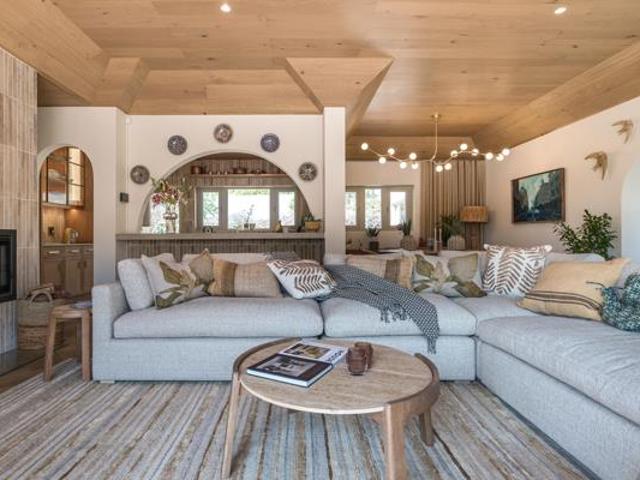 4 Bedroom House in Tokai
