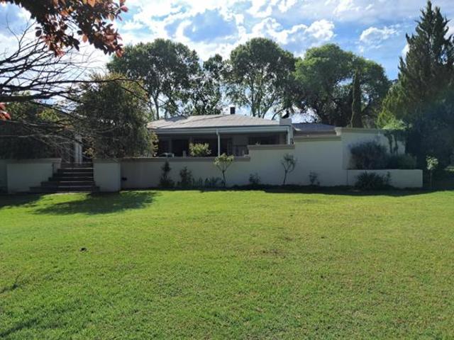 4 Bedroom House in Top Town