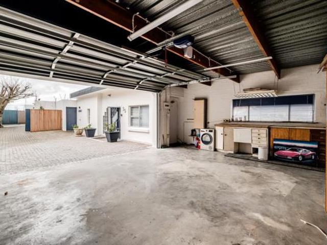 4 Bedroom House in Tamboerskloof