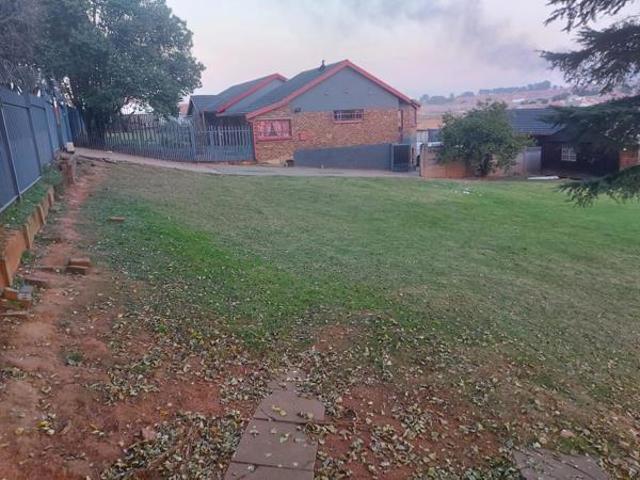 4 Bedroom House in Tasbet Park