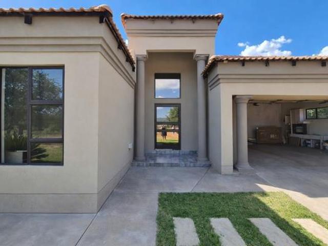 4 Bedroom House in Thabazimbi Outlying