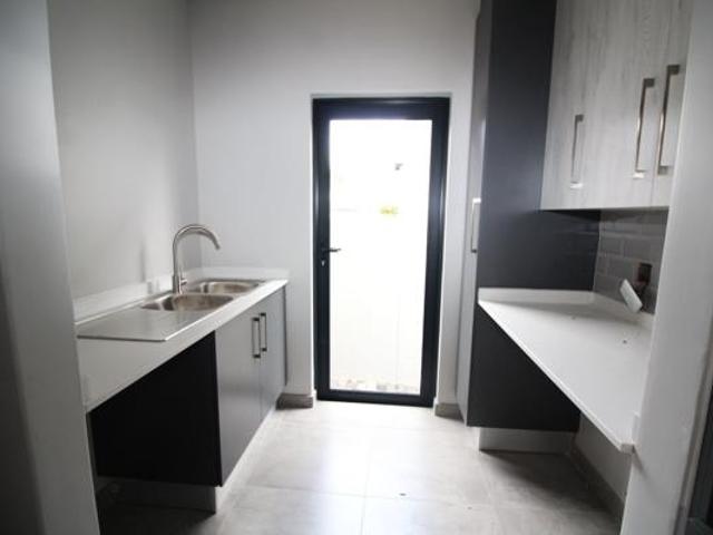 4 Bedroom House in Thatchfield