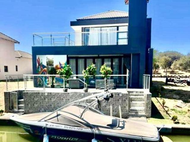 4 Bedroom House in The Islands Estate
