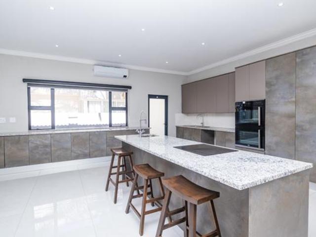 4 Bedroom House in The Islands Estate