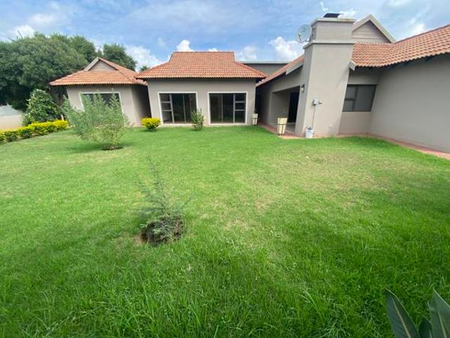 4 Bedroom House in The Islands Estate