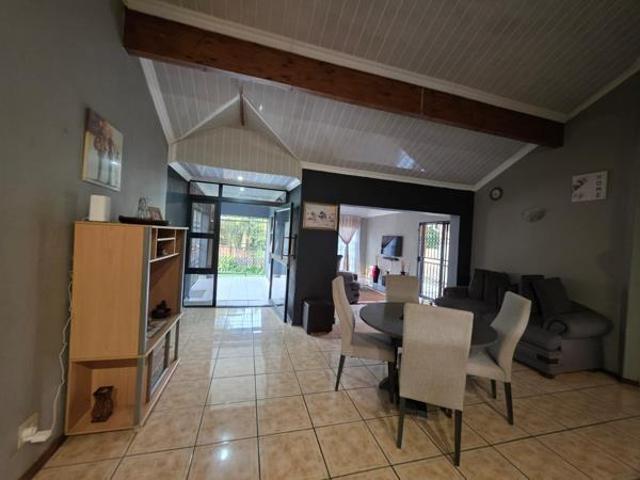 4 Bedroom House in The Reeds