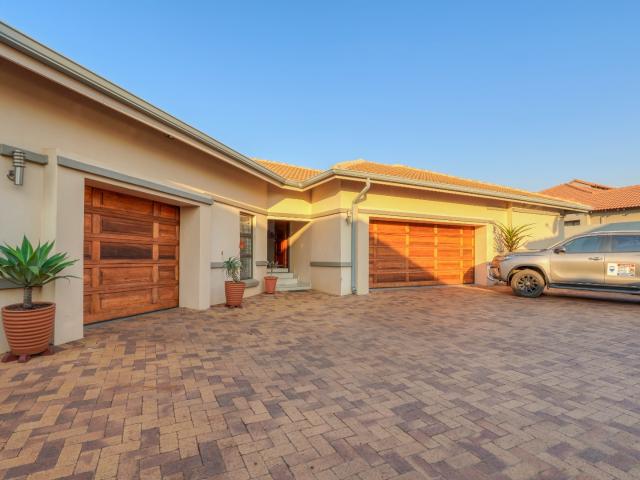 4 Bedroom House in The Wilds