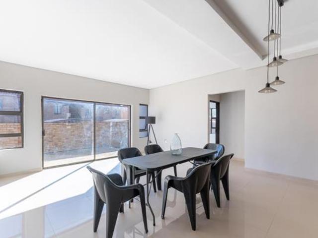 4 Bedroom House in Thornhill