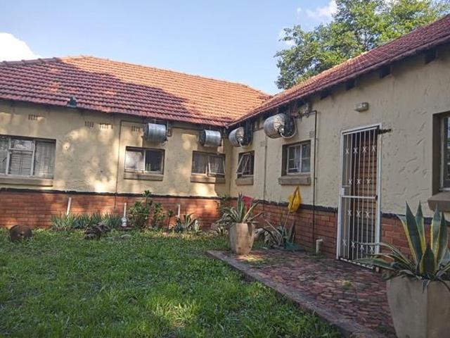 4 Bedroom House in Three Rivers North