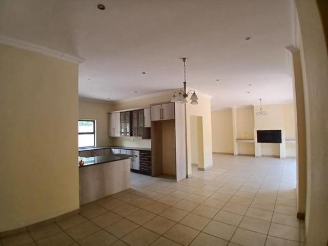 4 Bedroom House in Three Rivers