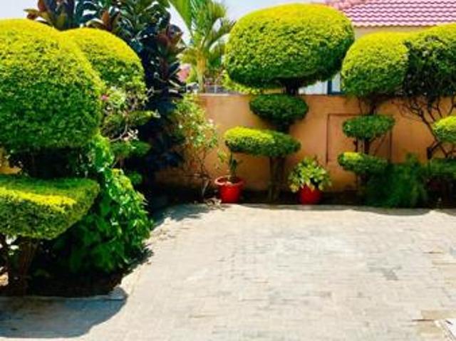 4 Bedroom House in Tlhabane West