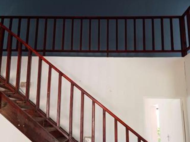 4 Bedroom House in Trafalgar