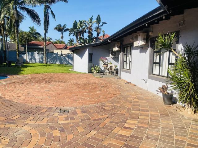 4 Bedroom House in Umhlanga Central
