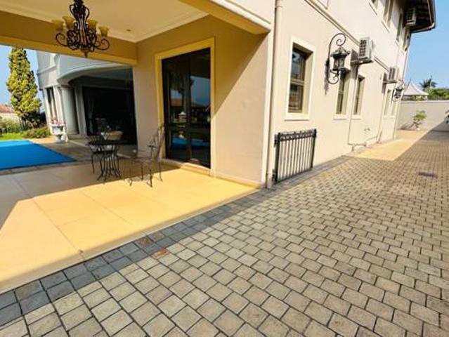 4 Bedroom House in Umhlanga Rocks
