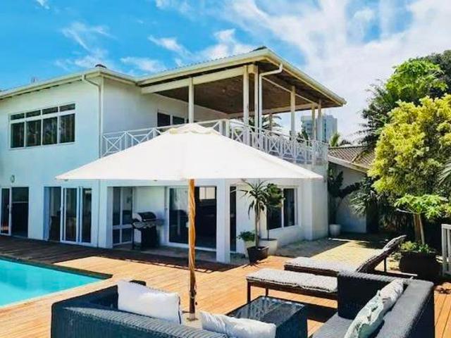 4 Bedroom House in Umhlanga Rocks