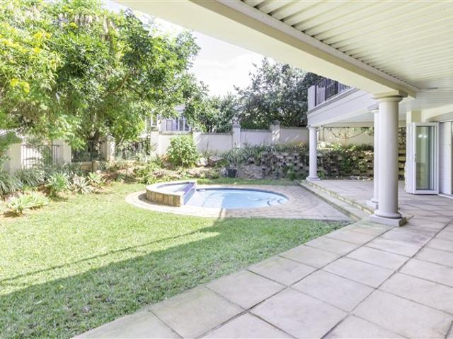 4 Bedroom House in Umhlanga Rocks