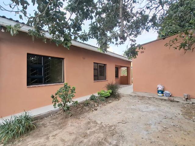 4 Bedroom House in Umlazi