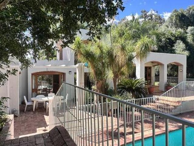 4 Bedroom House in Upington Central