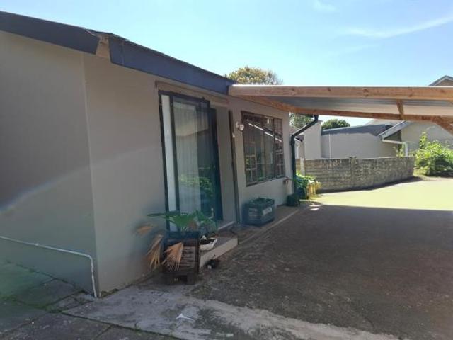 4 Bedroom House in Uvongo