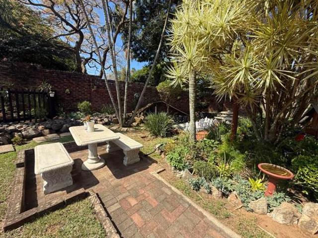 4 Bedroom House in Uvongo