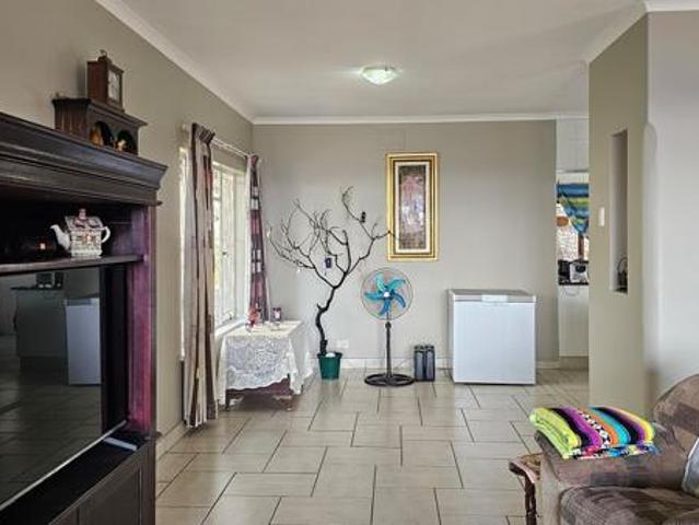 4 Bedroom House in Uvongo