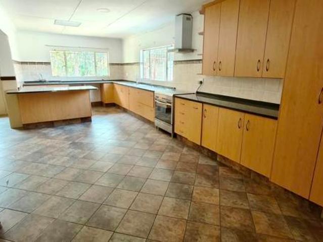 4 Bedroom House in Vaal Marina